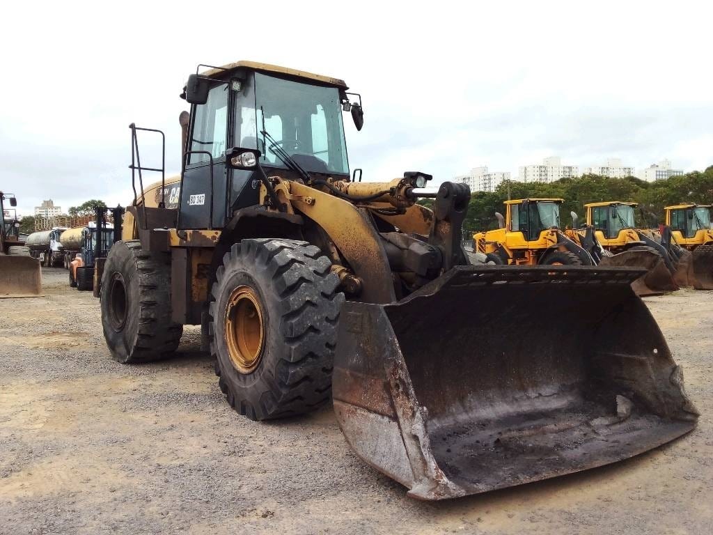 Pá Carregadeira Caterpillar  950H 2015 - Imagem 2