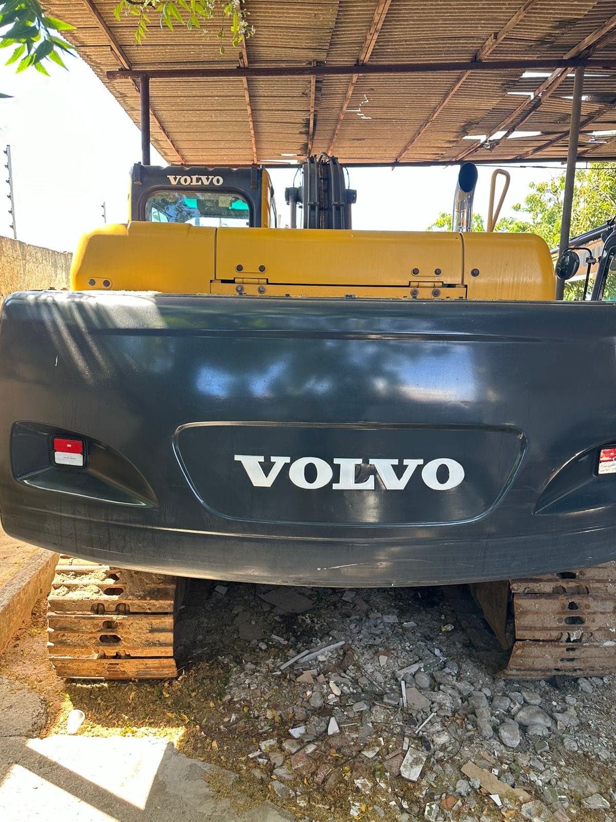 Escavadeira Volvo EC210B 2009 - Imagem 3