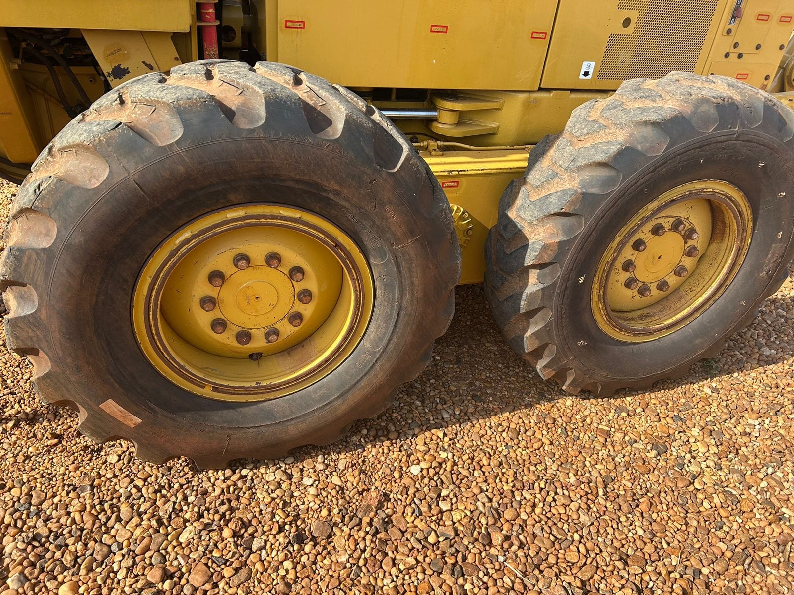 Motoniveladora Caterpillar 12K 2019 - Imagem 6