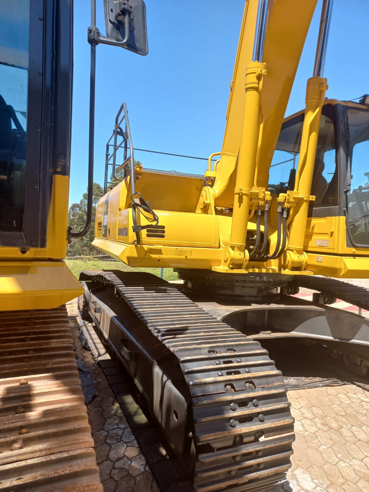 Escavadeira Komatsu PC350 2019 - Imagem 2