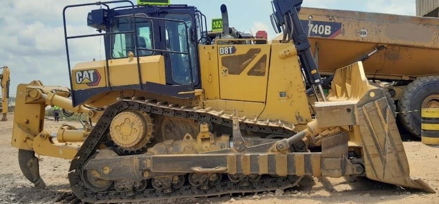 Trator de esteira Caterpillar D8T 2021 - Imagem 1