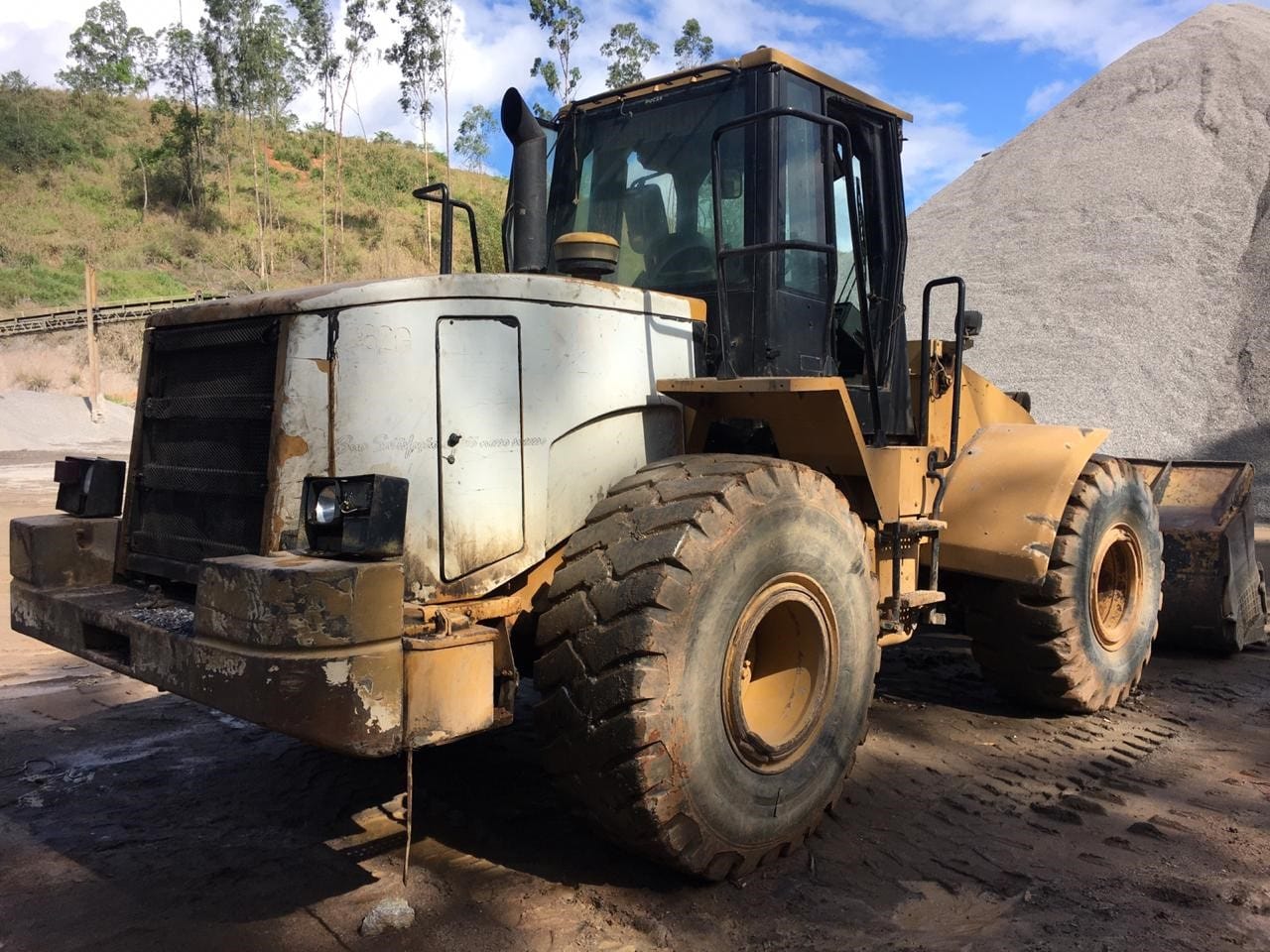 Pá Carregadeira Caterpillar 962G 2000 - Imagem 3