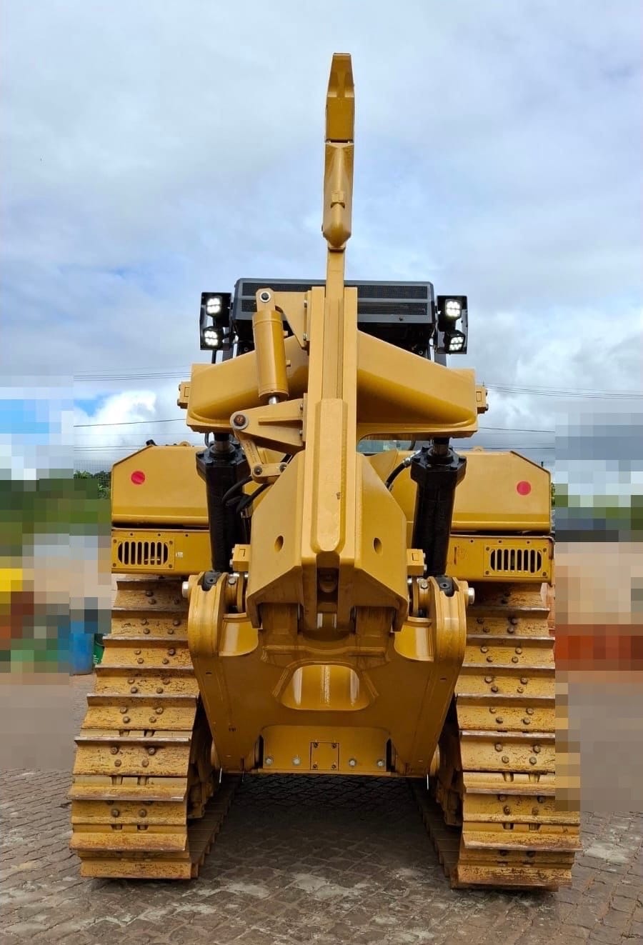 Trator de esteira CAT  D8 2024 - Imagem 4