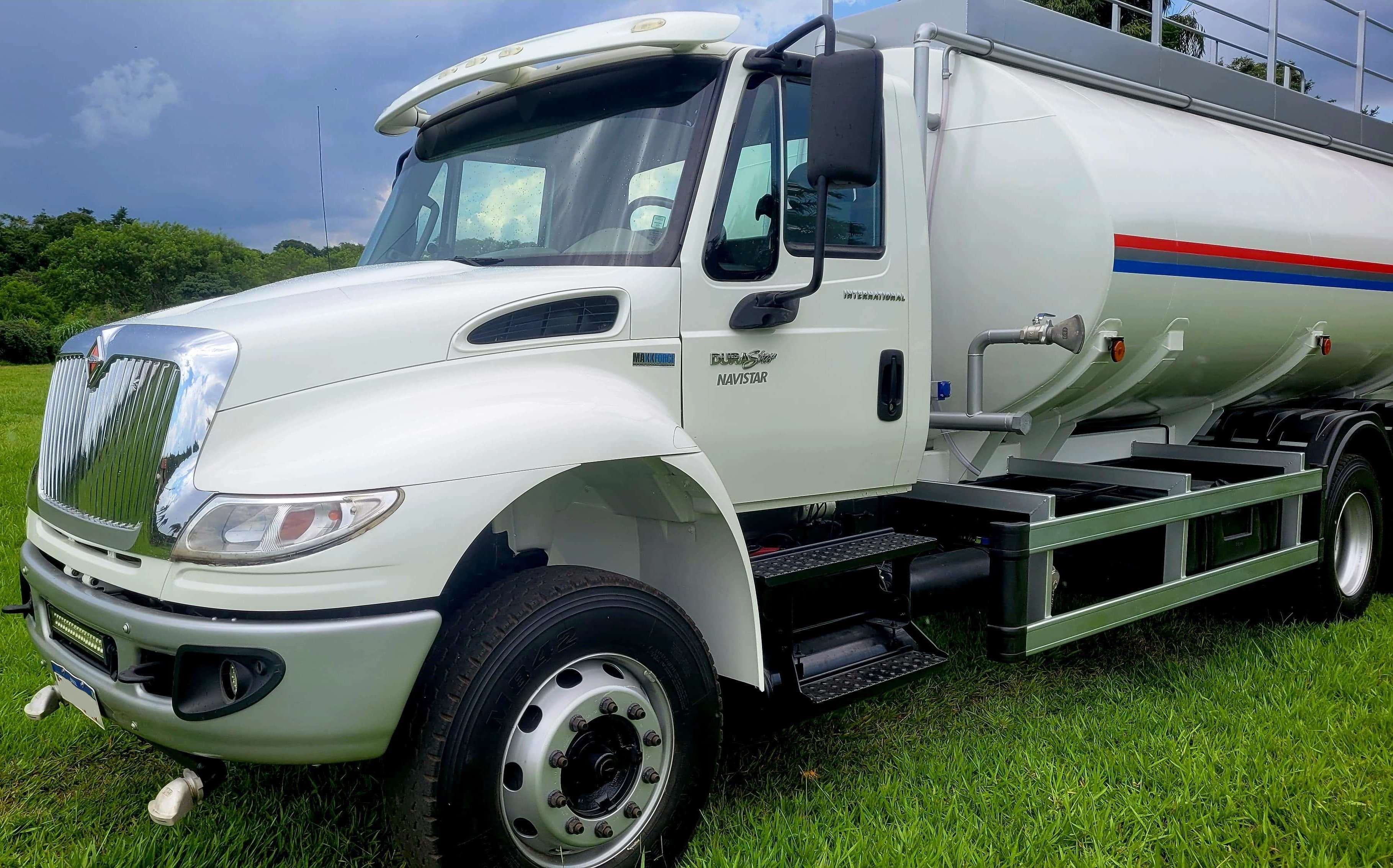 Caminhão INTERNATIONAL 4400 2015 - Imagem 9