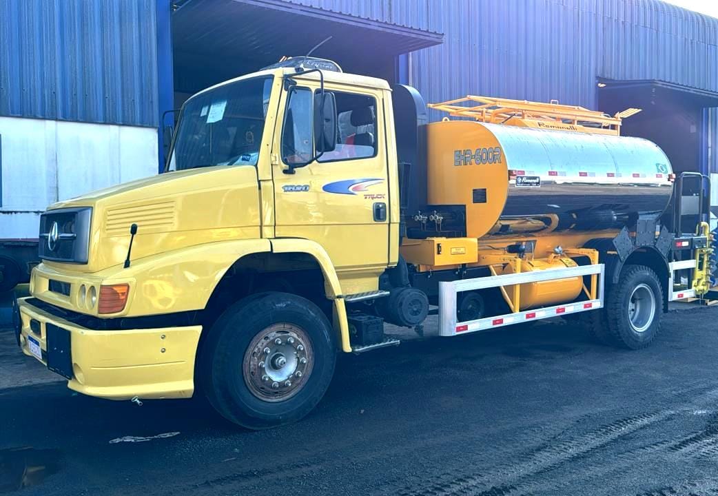 Caminhão Mercedes Benz 1620 2000 - Imagem 2