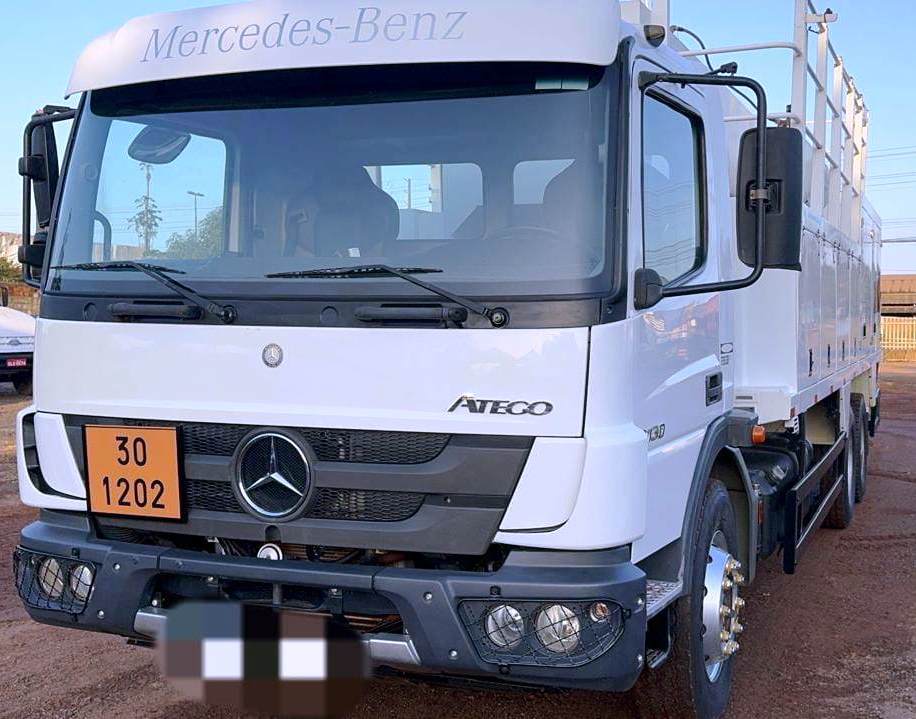 Caminhão Mercedes Benz 2730 2018 - Imagem 2
