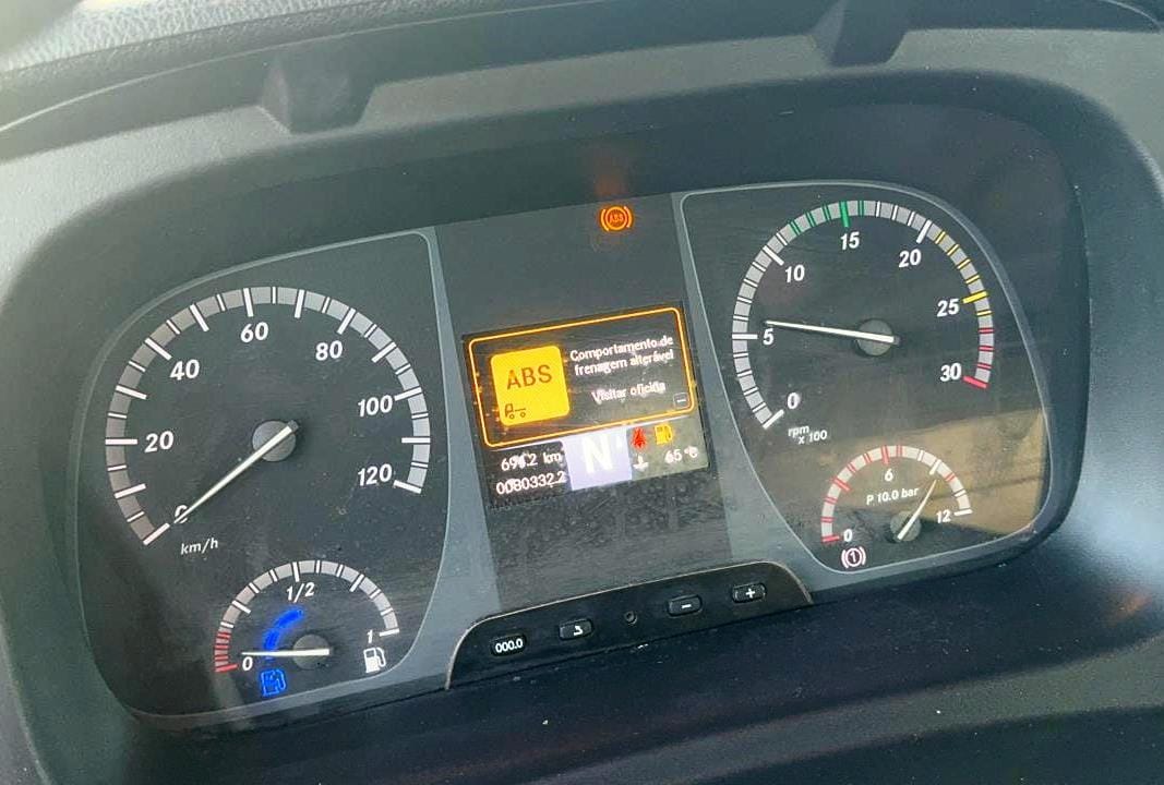 Caminhão Mercedes Benz 2730 2018 - Imagem 4