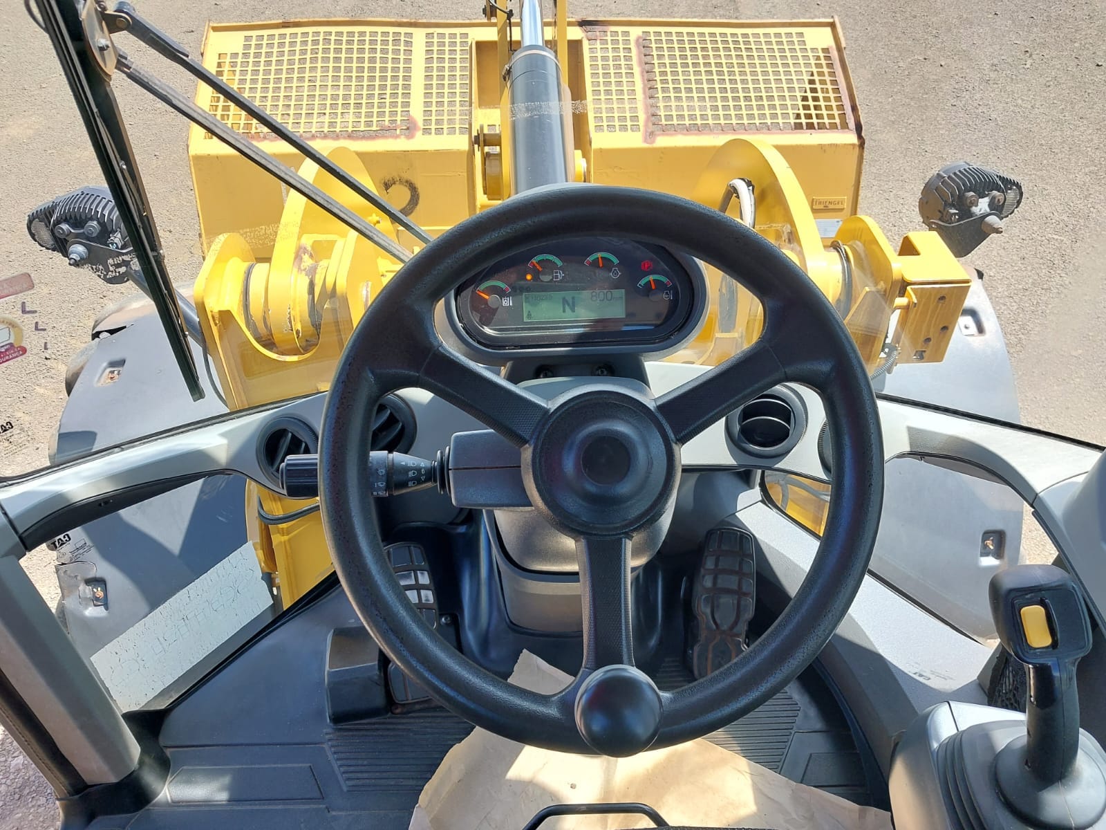 Pá Carregadeira Caterpillar 938 K 2020 - Imagem 7