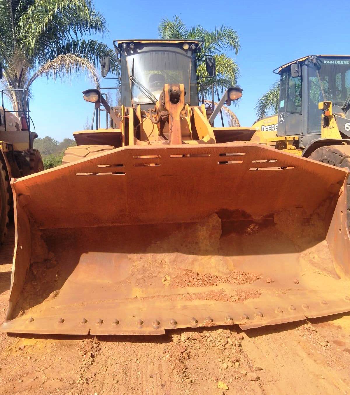 Pá Carregadeira Caterpillar  966L 2020 - Imagem 3