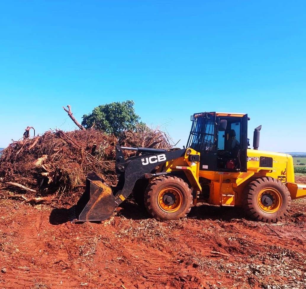 Pá Carregadeira JCB 422ZX 2018 - Imagem 4