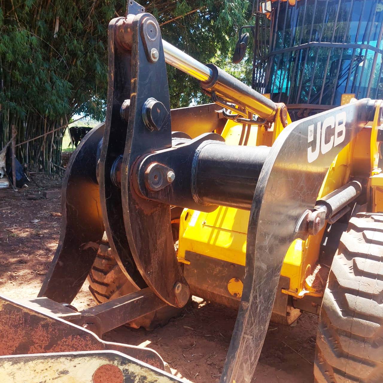 Pá Carregadeira JCB 422ZX 2018 - Imagem 7
