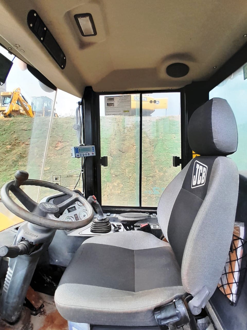 Pá Carregadeira JCB 422ZX 2023 - Imagem 9