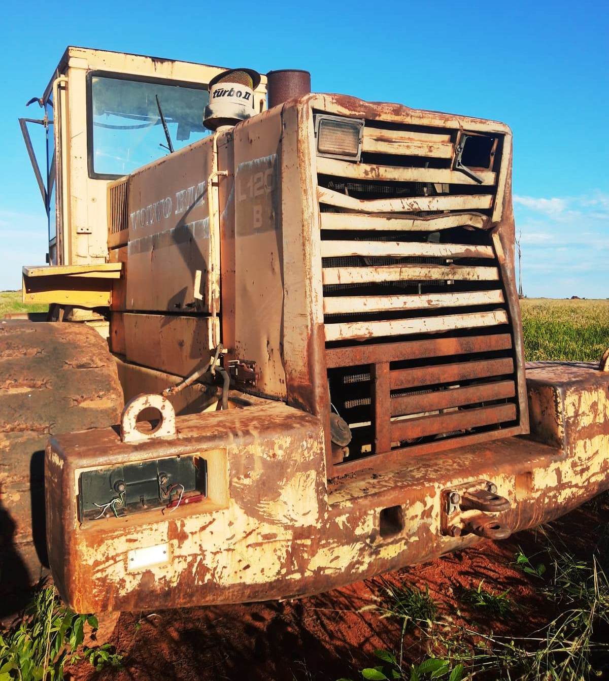 Pá Carregadeira Volvo L120 1997 - Imagem 7