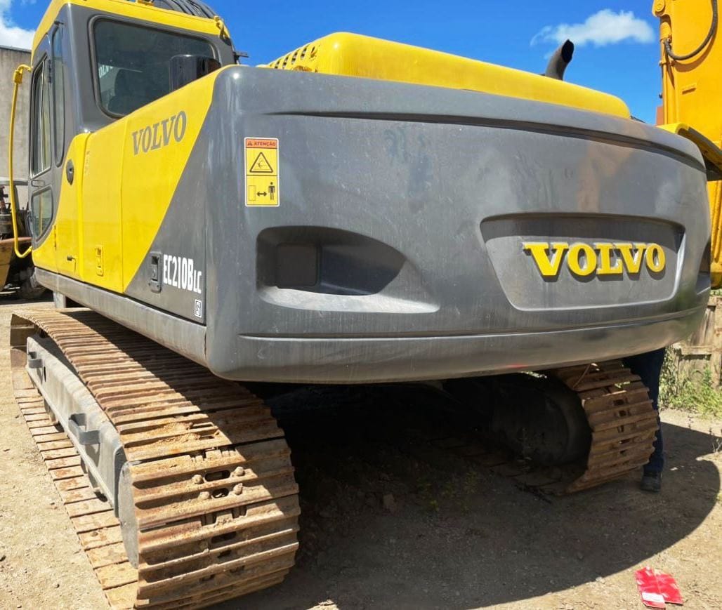 Escavadeira Volvo EC210 2005 - Imagem 4