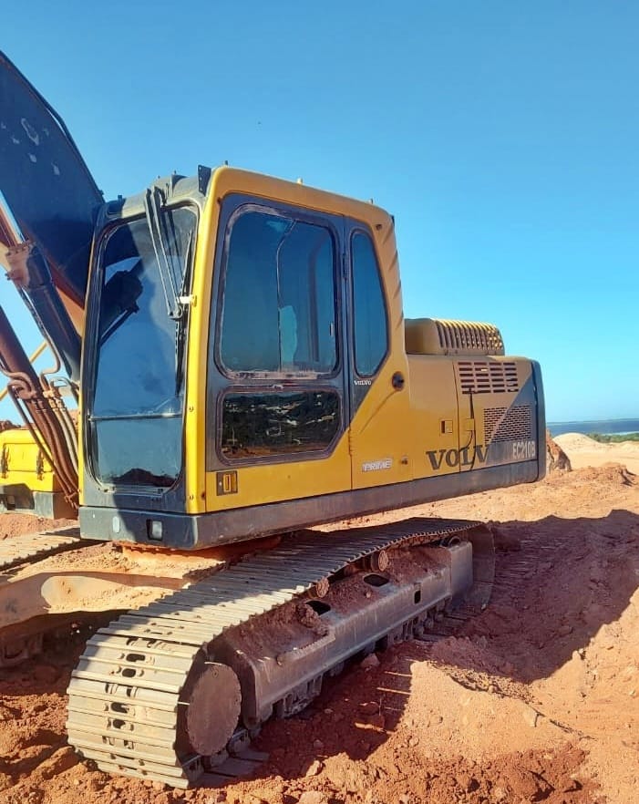 Escavadeira Volvo EC210 2011 - Imagem 3