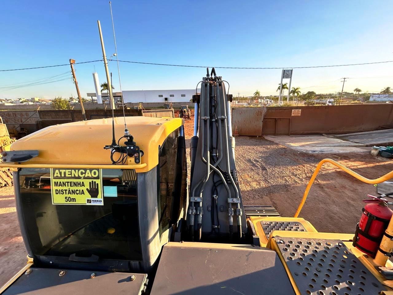 Escavadeira Volvo EC220 2020 - Imagem 9