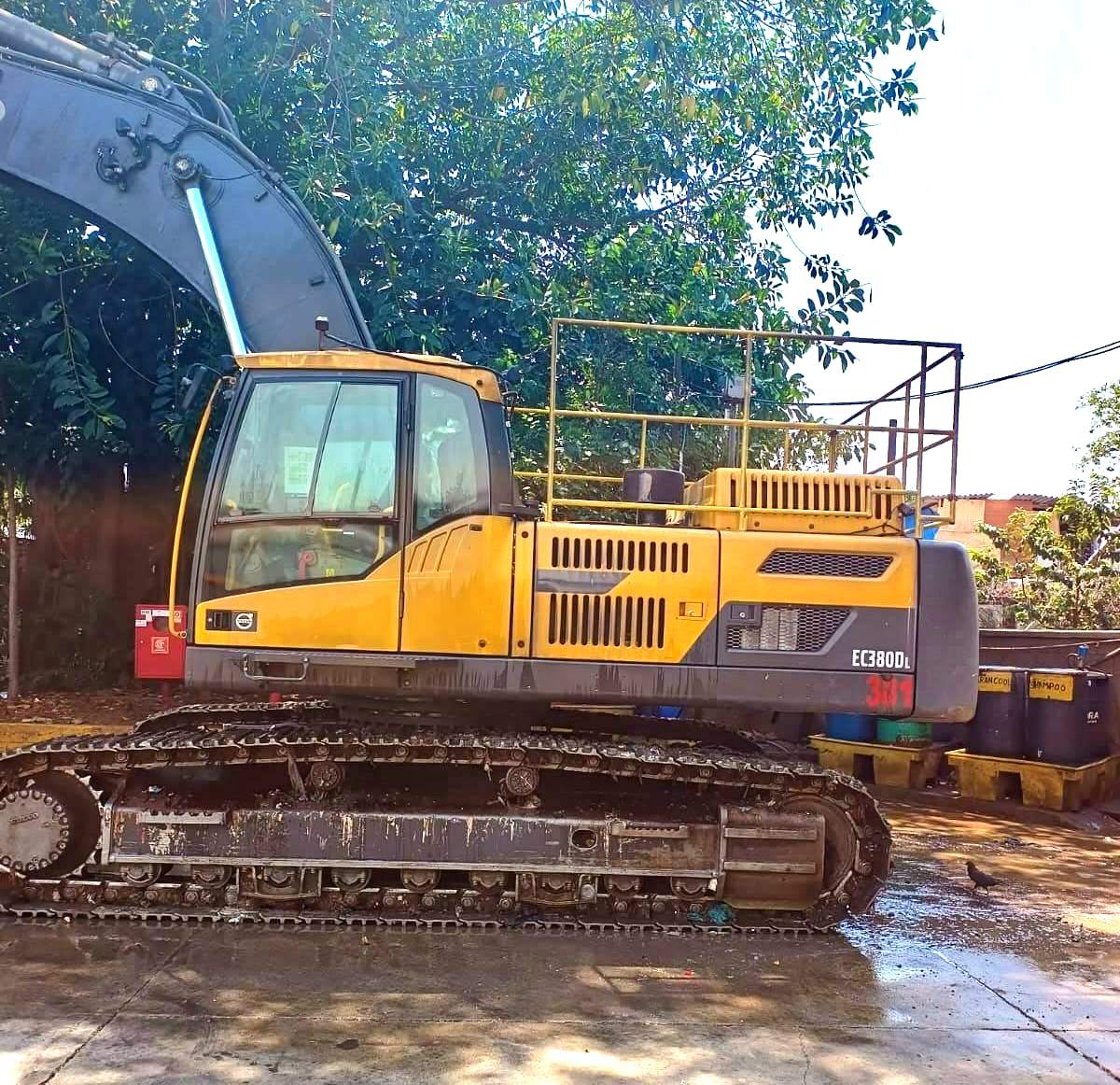Escavadeira Volvo EC380 2020 - Imagem 1