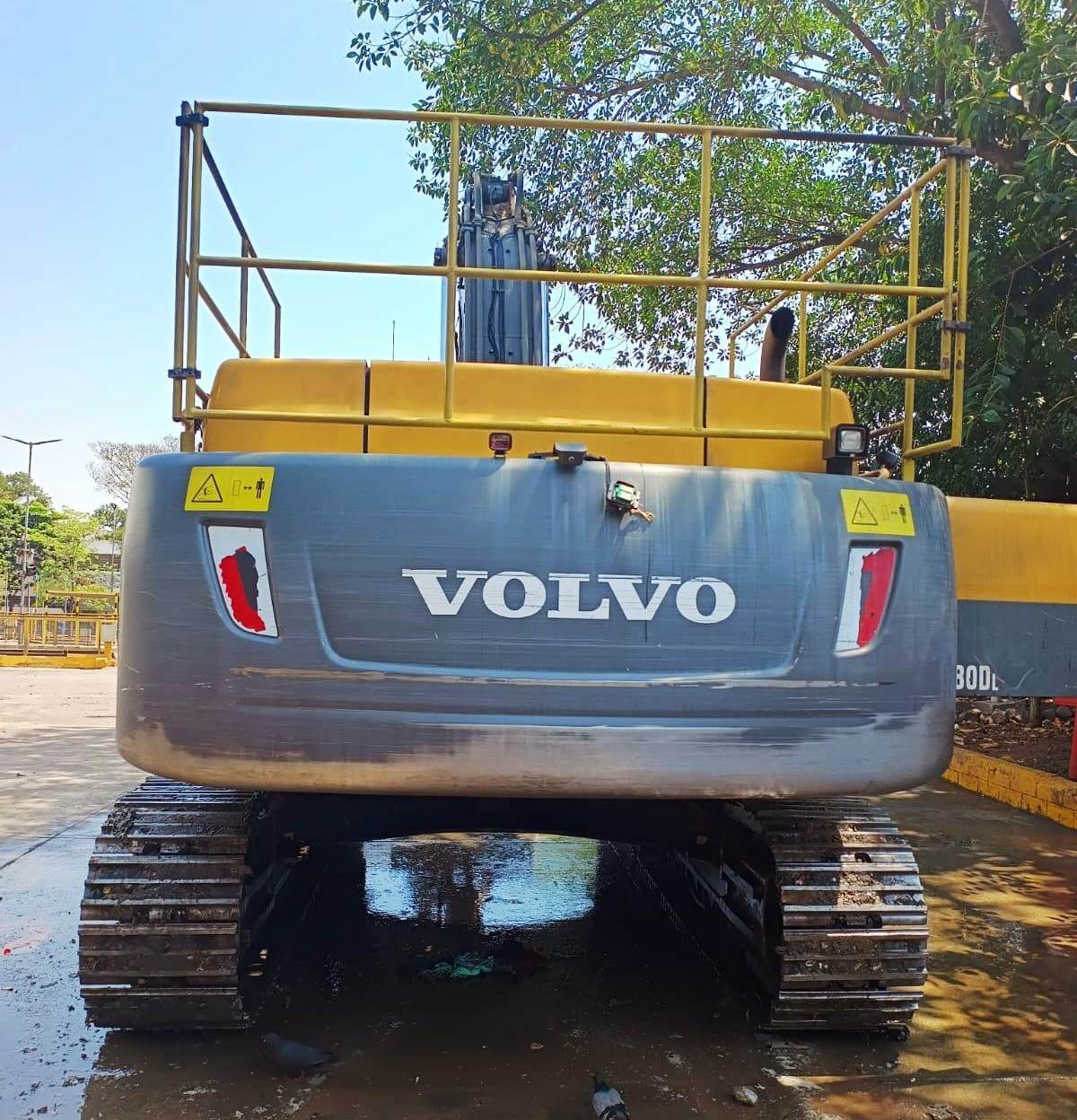Escavadeira Volvo EC380 2020 - Imagem 9