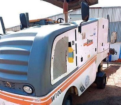 Fresadora de asfalto Wirtgen W100 2013 - Imagem 1