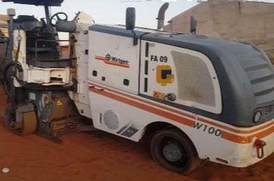 Fresadora de asfalto Wirtgen W100 2013 - Imagem 3