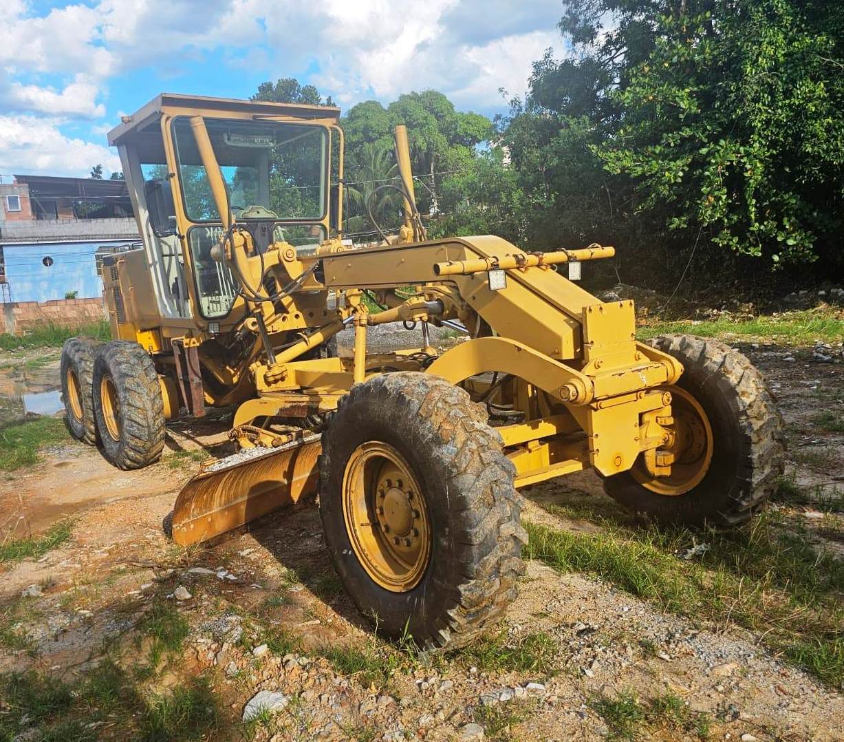 Motoniveladora Caterpillar 120H 1998 - Imagem 1