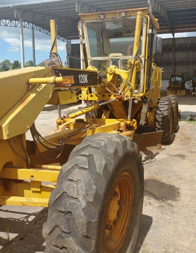Motoniveladora Caterpillar 120K 2009 - Imagem 2