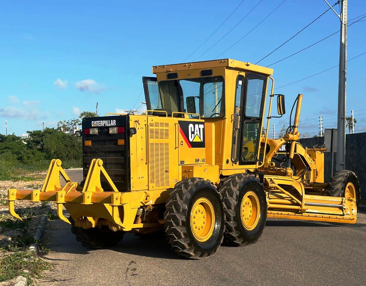Motoniveladora Caterpillar 120K 2010 - Imagem 2