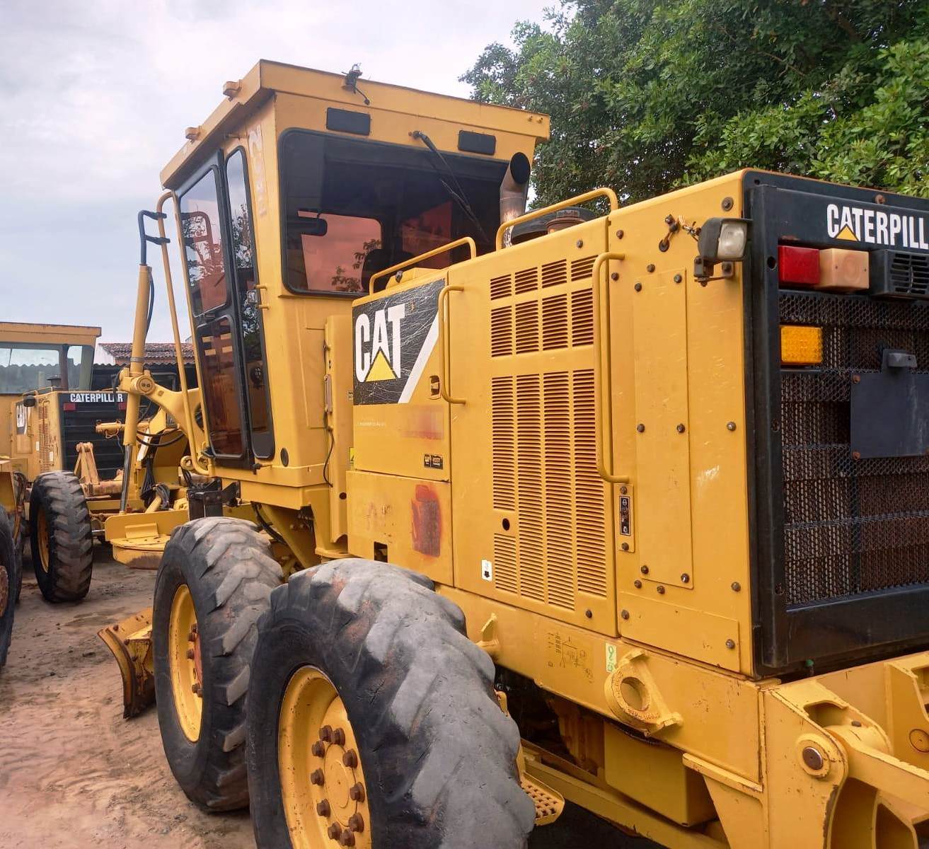 Motoniveladora Caterpillar 120K 2014 - Imagem 2