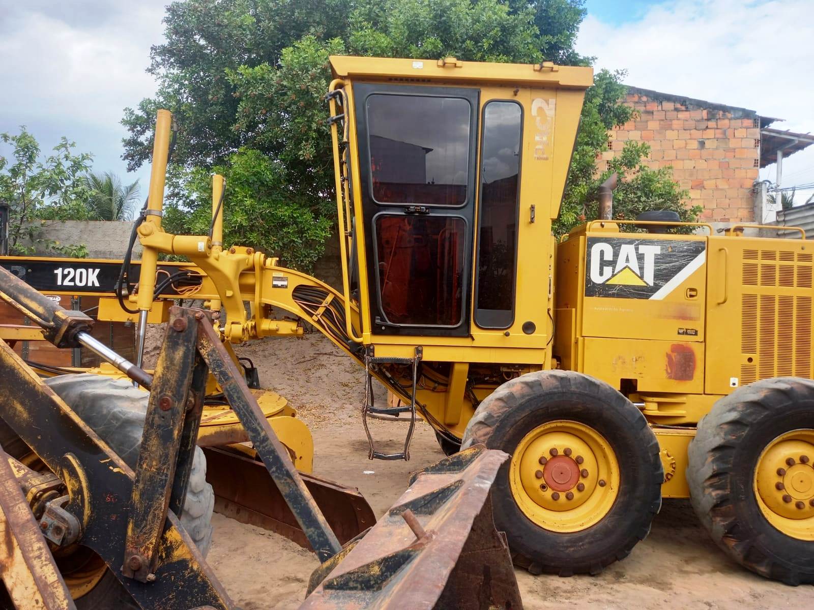 Motoniveladora Caterpillar 120K 2014 - Imagem 3