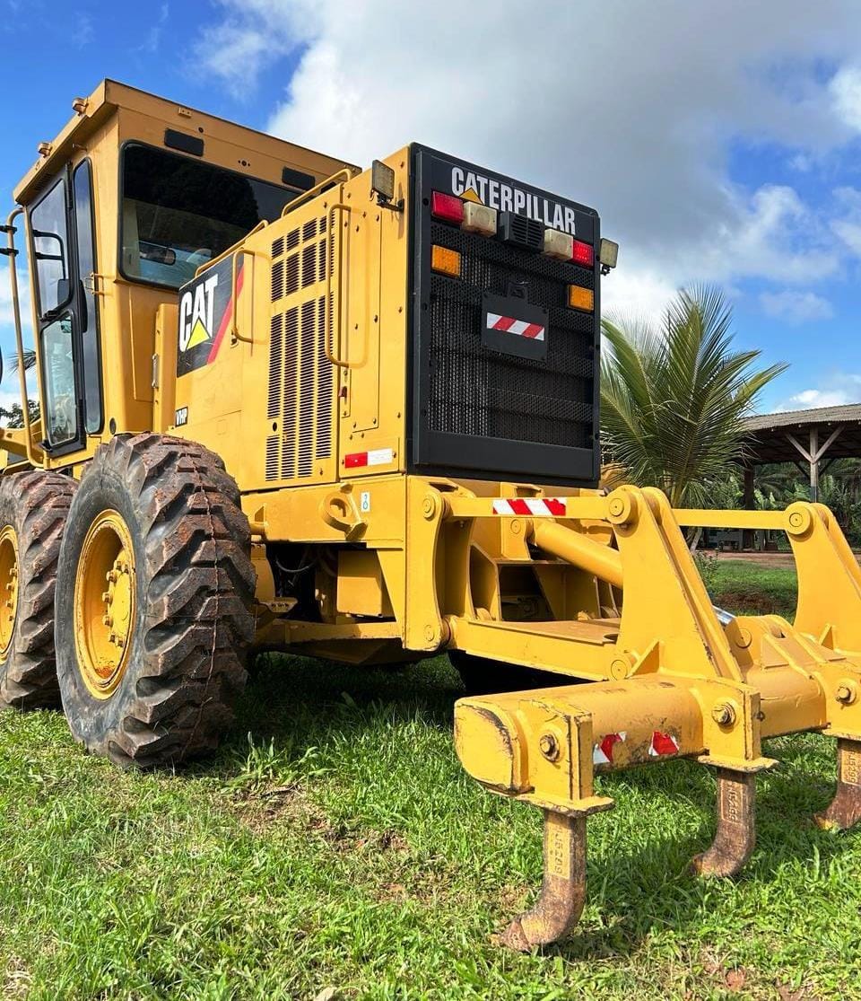 Motoniveladora Caterpillar 120K 2015 - Imagem 2