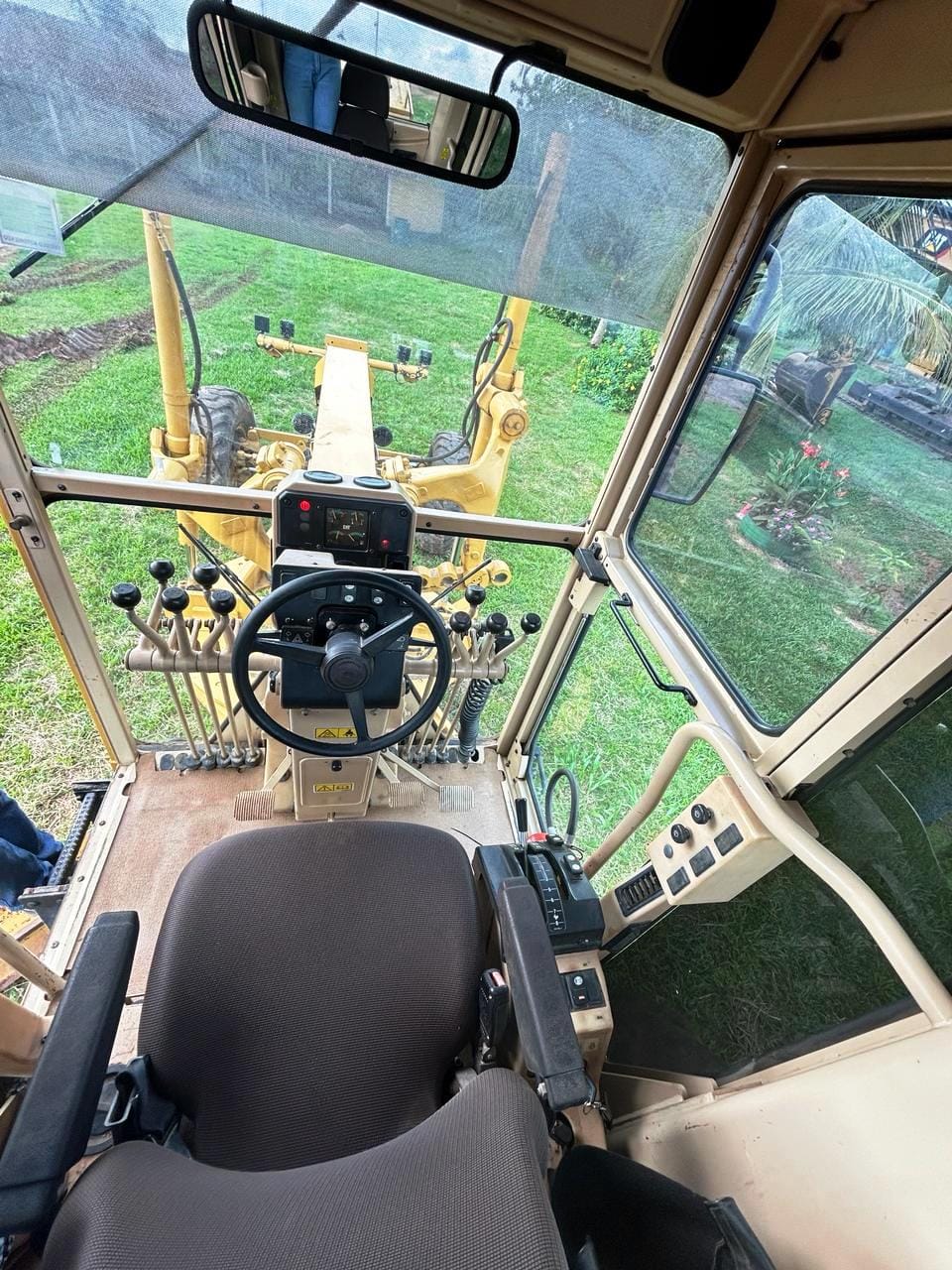 Motoniveladora Caterpillar 120K 2015 - Imagem 10