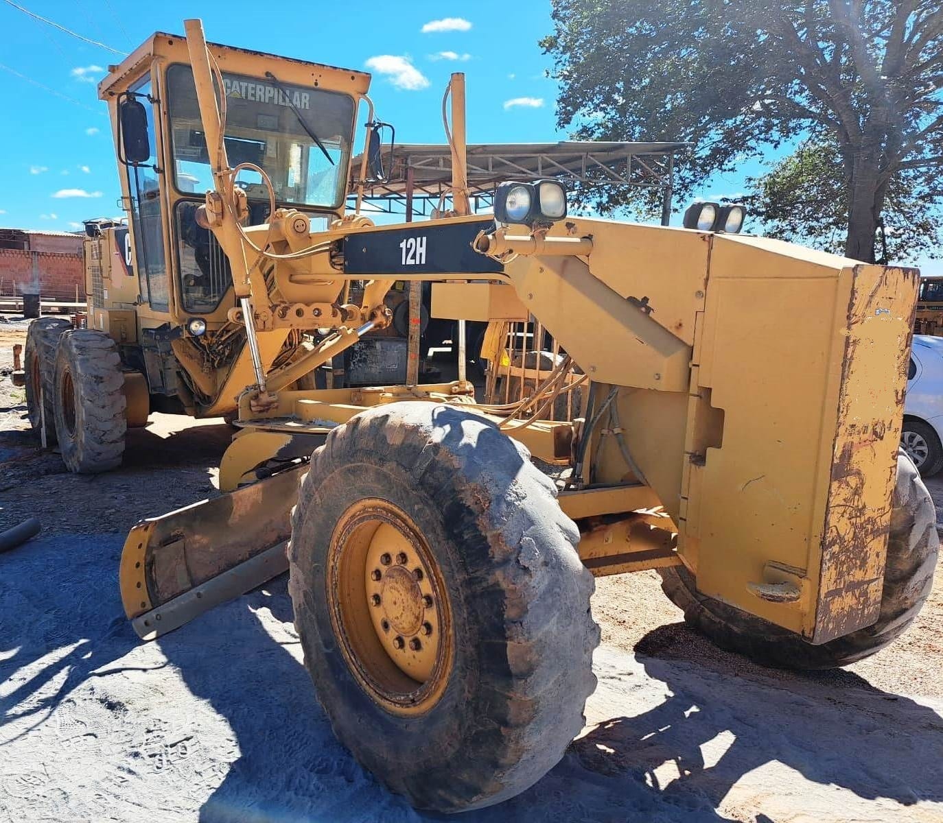 Motoniveladora Caterpillar 12H 2008 - Imagem 1