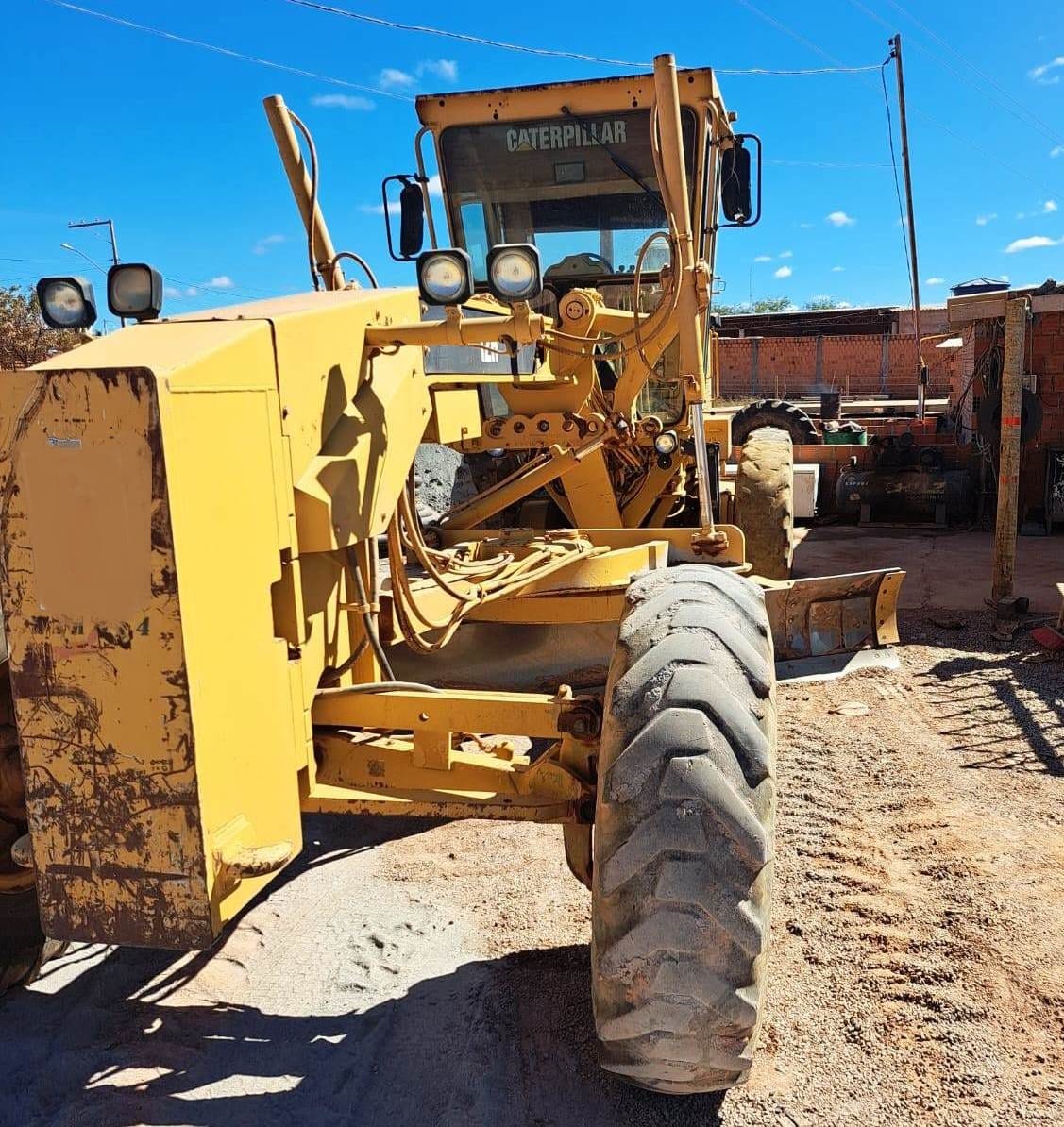 Motoniveladora Caterpillar 12H 2008 - Imagem 2