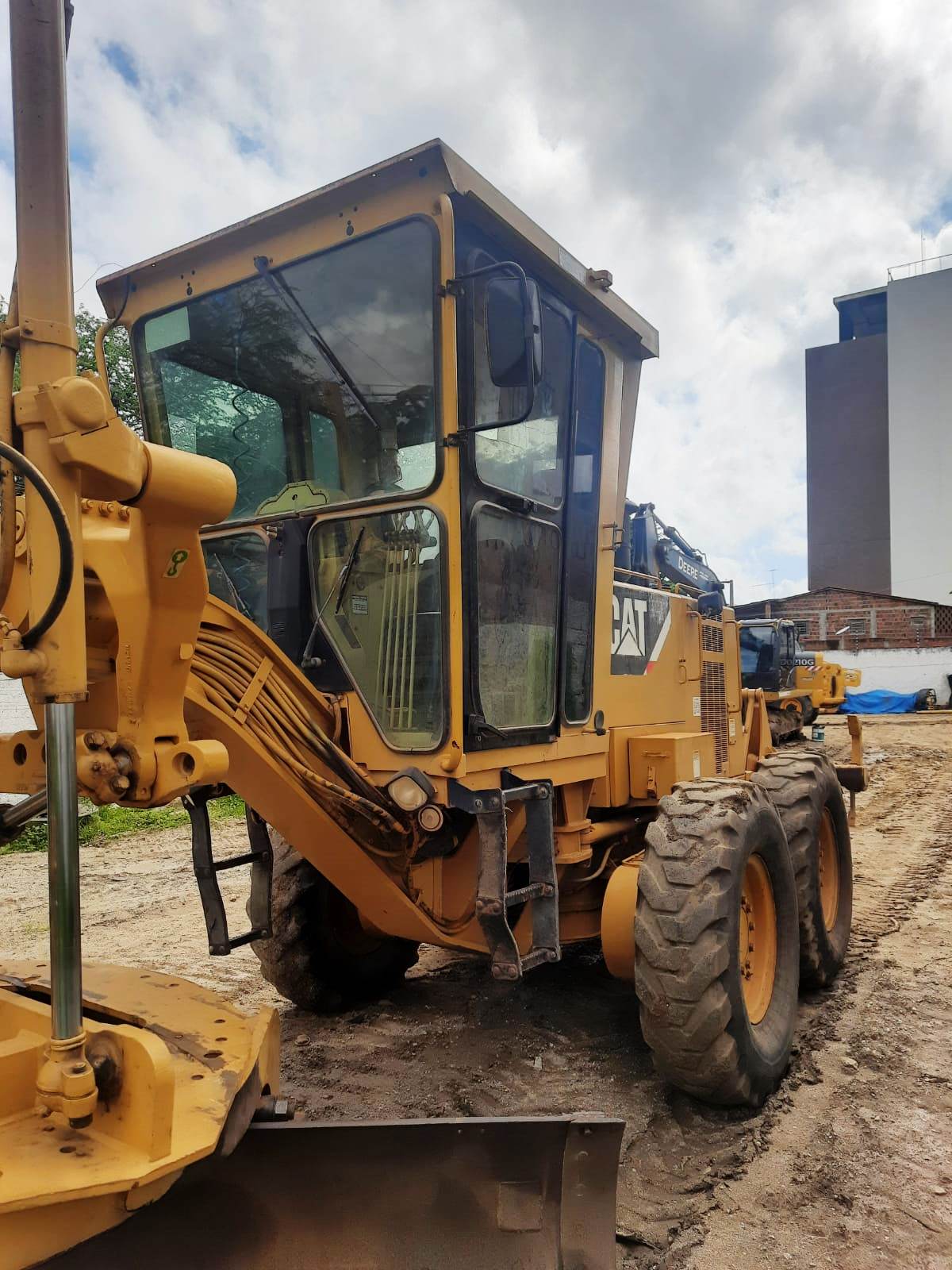 Motoniveladora Caterpillar 12H 2009 - Imagem 7