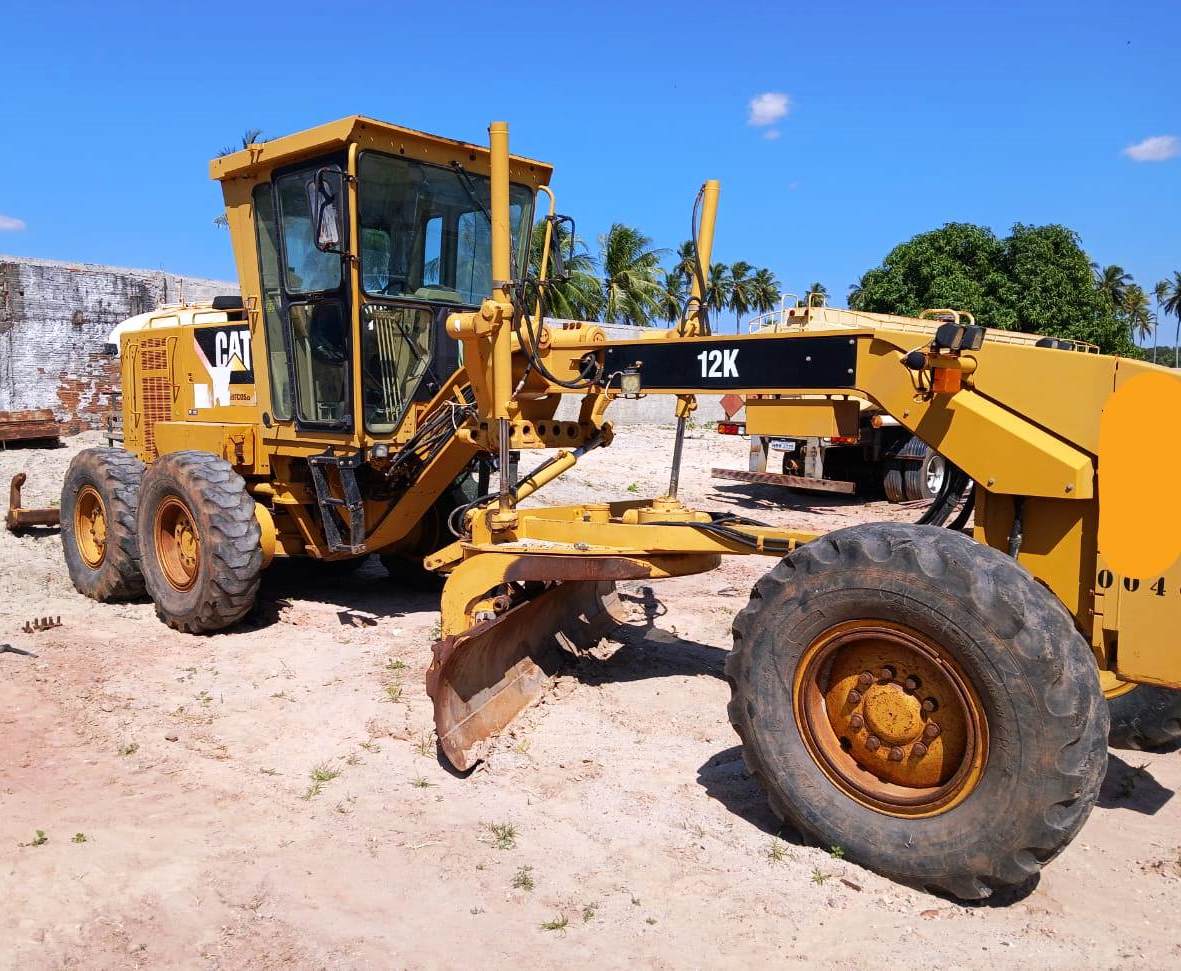 Motoniveladora Caterpillar 12K 2010 - Imagem 1