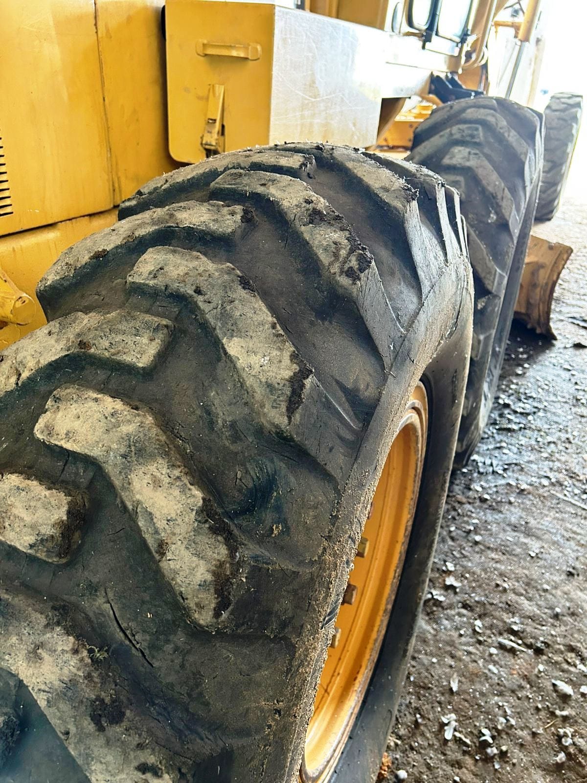 Motoniveladora Caterpillar 12K 2016 - Imagem 11