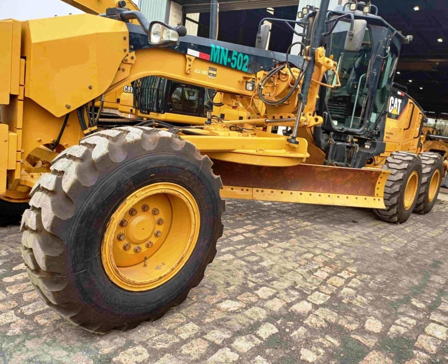 Motoniveladora Caterpillar 12M 2018 - Imagem 1