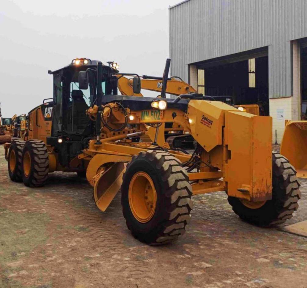 Motoniveladora Caterpillar 12M 2018 - Imagem 8