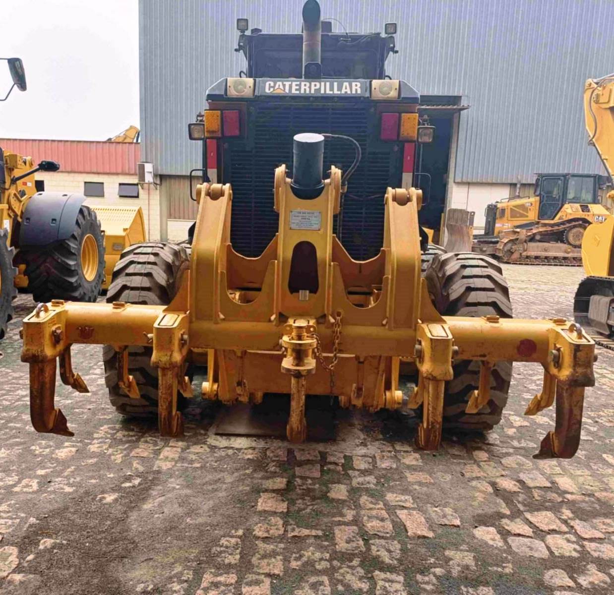 Motoniveladora Caterpillar 12M 2018 - Imagem 12