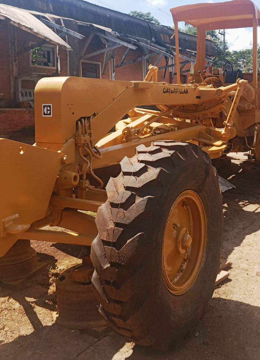 Motoniveladora Caterpillar 140B 1980 - Imagem 5