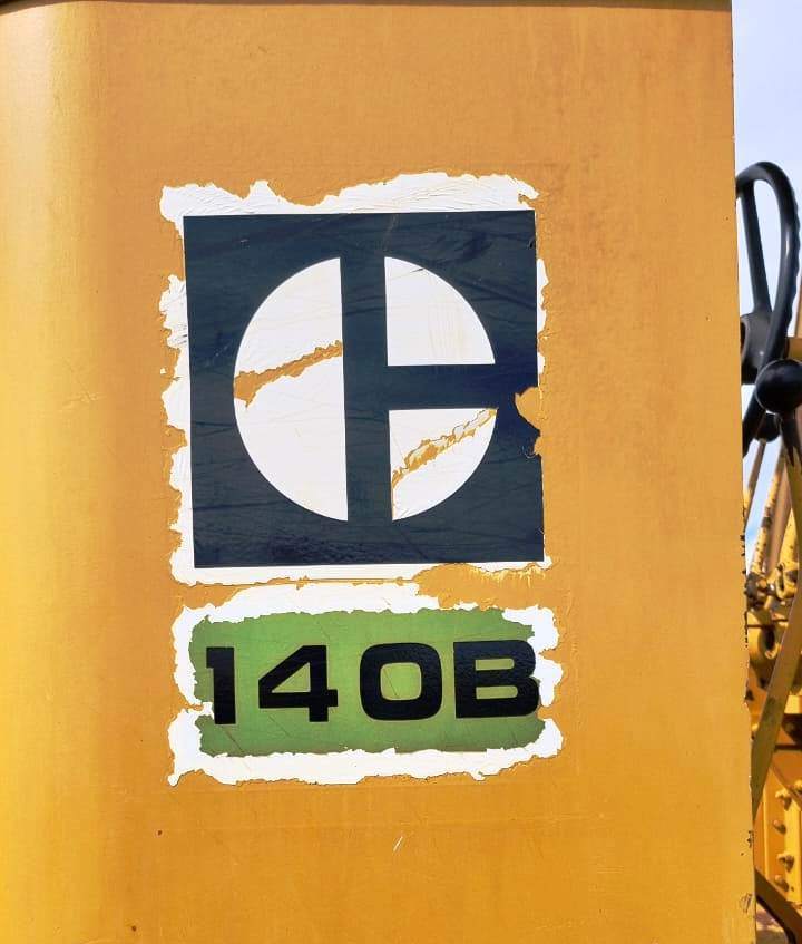 Motoniveladora Caterpillar 140B 1986 - Imagem 8