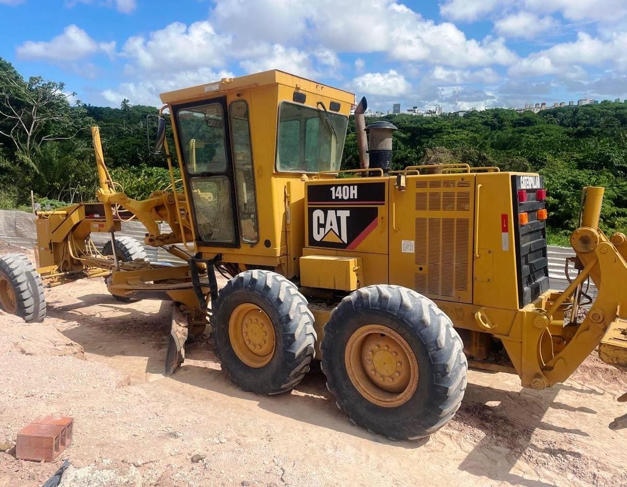 Motoniveladora Caterpillar 140H 2008 - Imagem 1