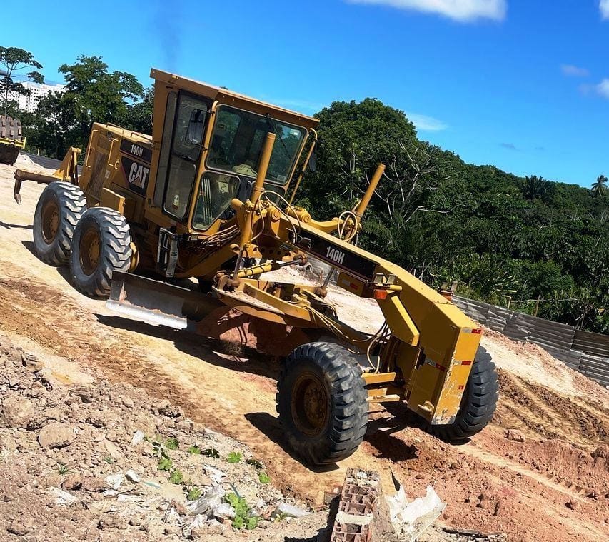 Motoniveladora Caterpillar 140H 2008 - Imagem 2