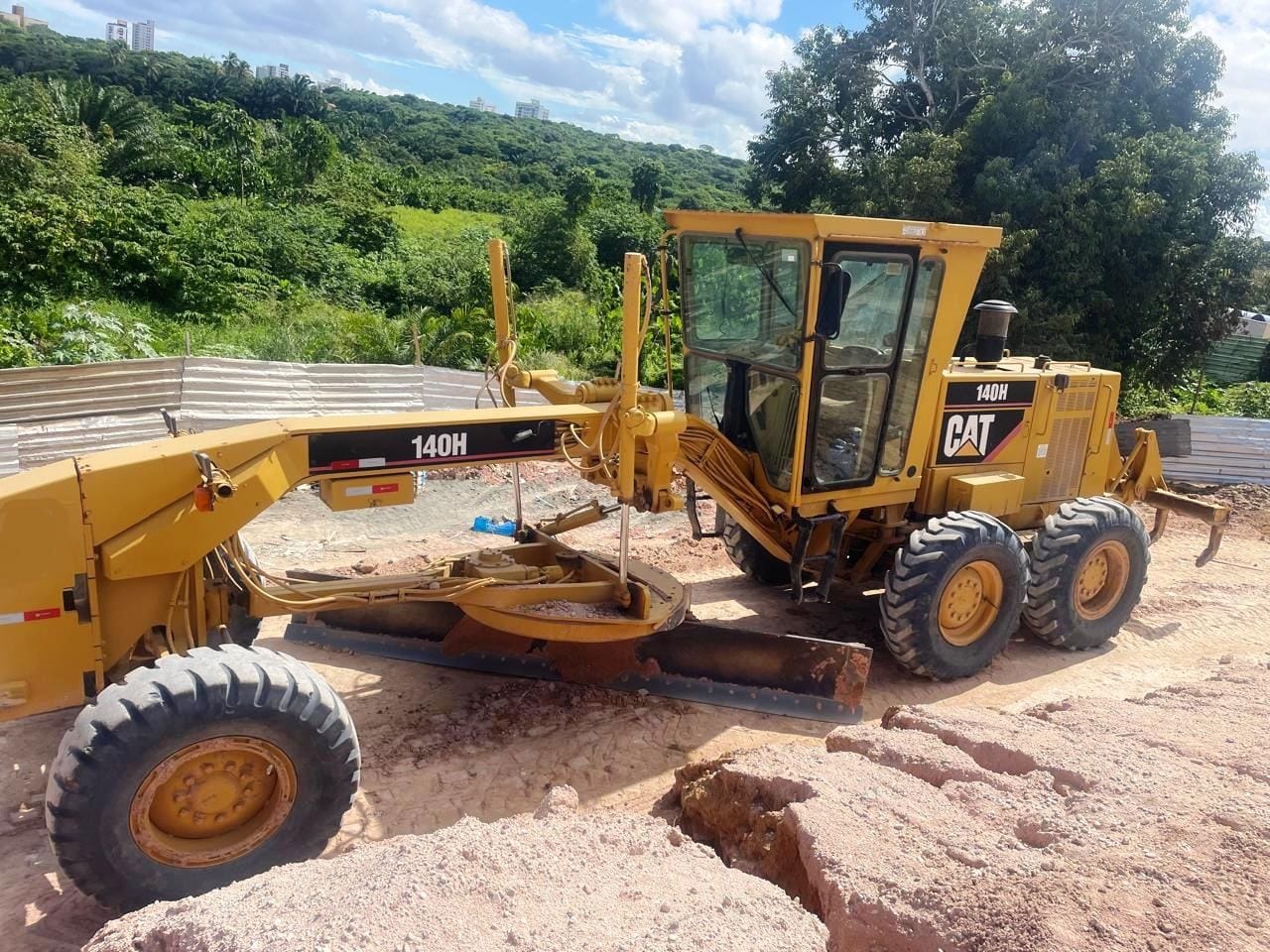 Motoniveladora Caterpillar 140H 2008 - Imagem 3