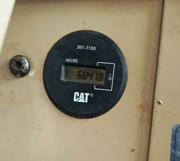 Motoniveladora Caterpillar 140K 2013 - Imagem 14