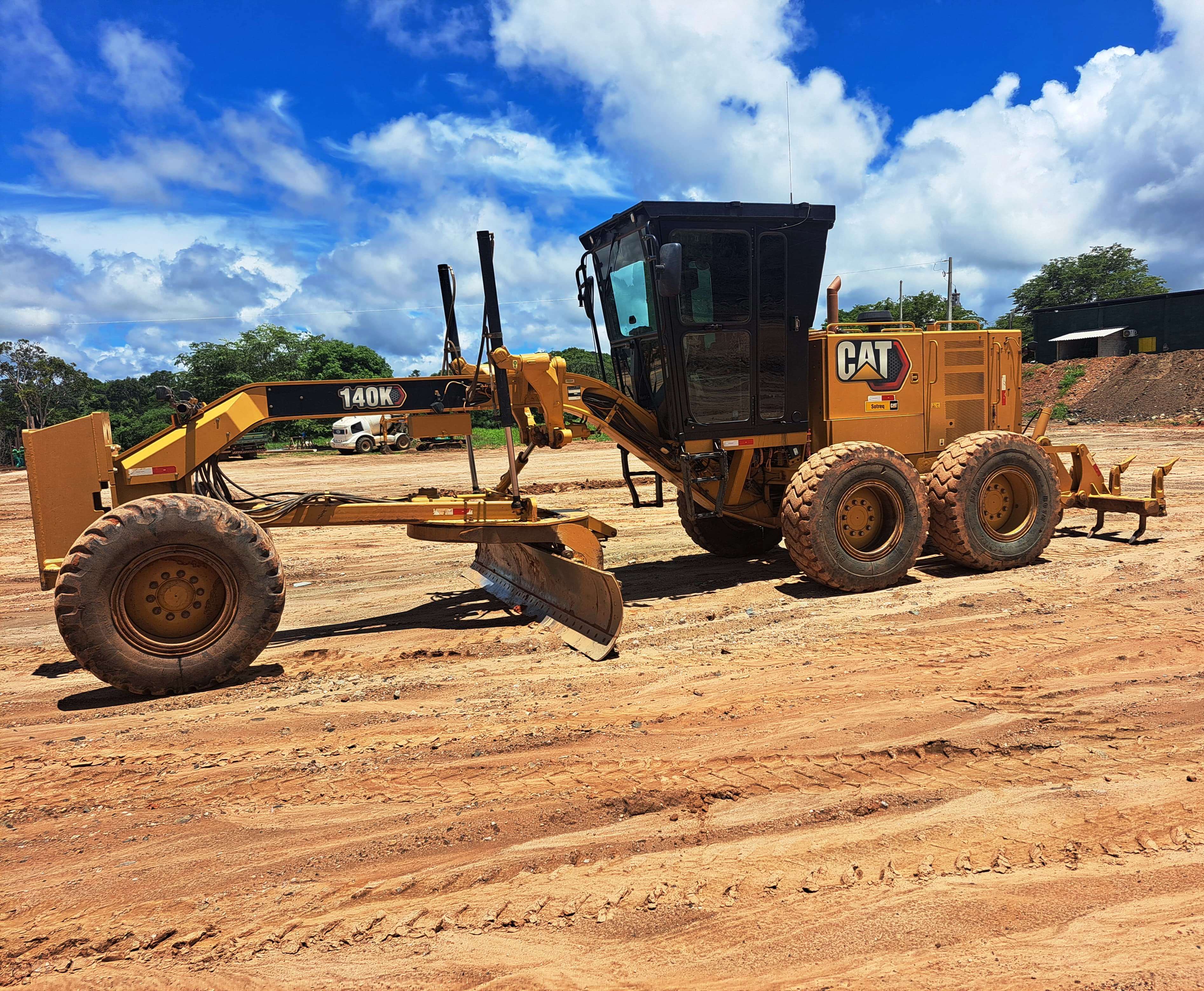 Motoniveladora Caterpillar 140K 2021 - Imagem 2