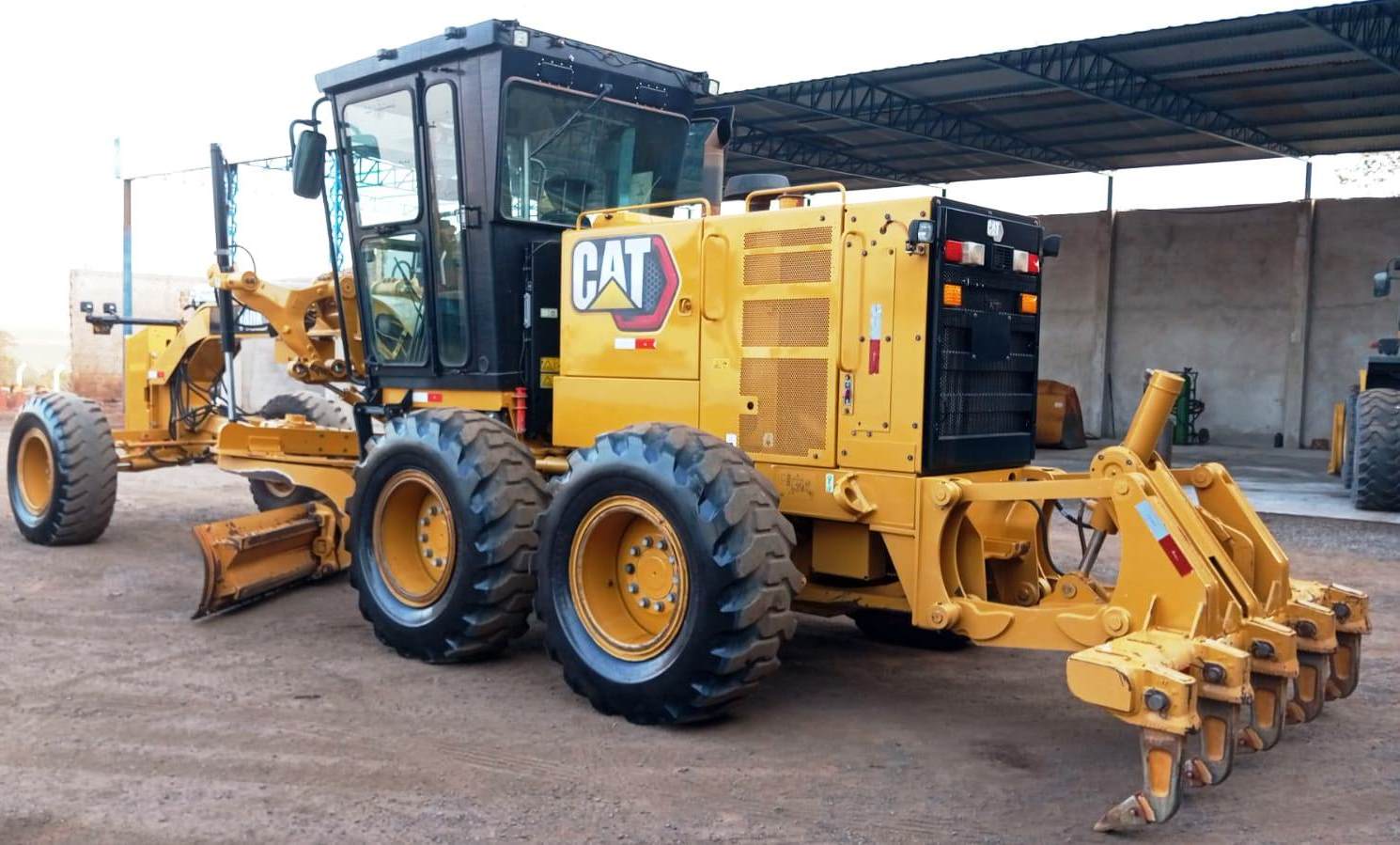 Motoniveladora Caterpillar 140K 2021 - Imagem 3