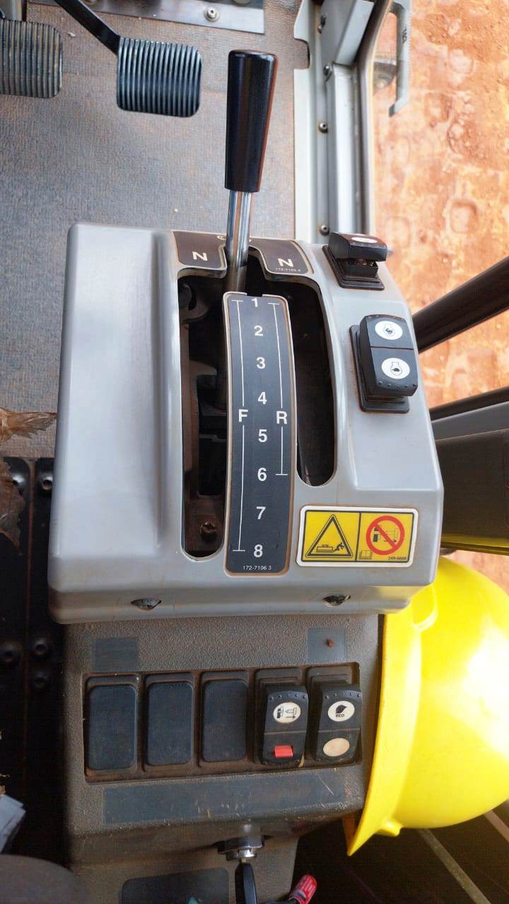 Motoniveladora Caterpillar 140K 2022 - Imagem 7
