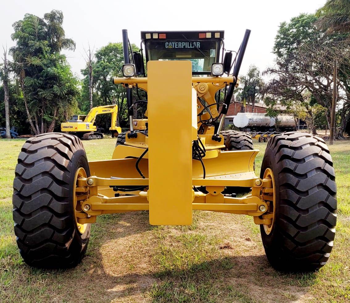 Motoniveladora Caterpillar 16H 2001 - Imagem 14