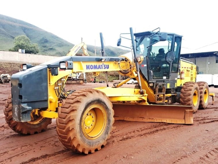 Motoniveladora Komatsu GD655 2023 - Imagem 1